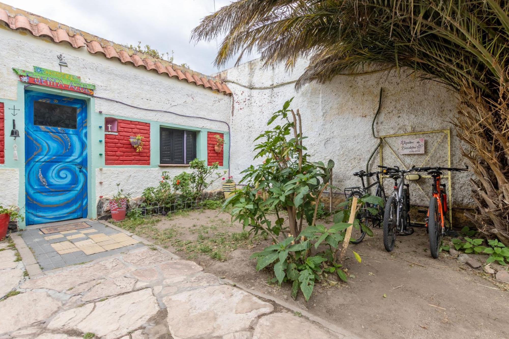 Albergue Puerta Azul Capilla del Monte Exterior foto